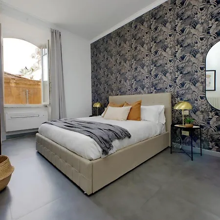 Tiberina Apartament *